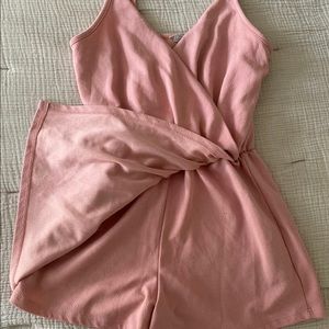Pink romper XS